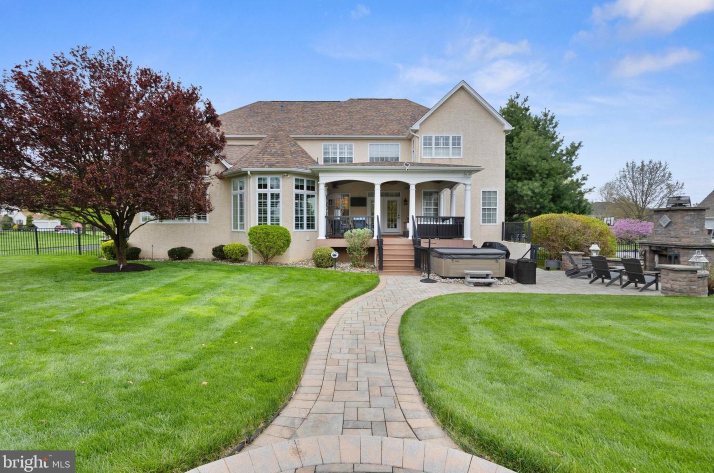 3234 Hamilton Ln, Boothwyn PA  19060-1755 exterior