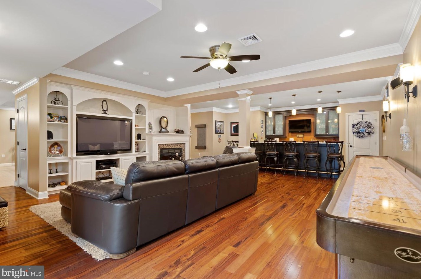 3234 Hamilton Ln, Boothwyn PA  19060-1755 exterior