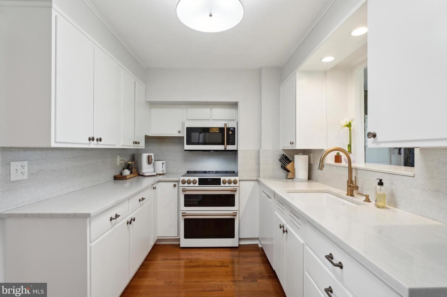 104 Golfview Rd, Ardmore PA  19003-1001 exterior