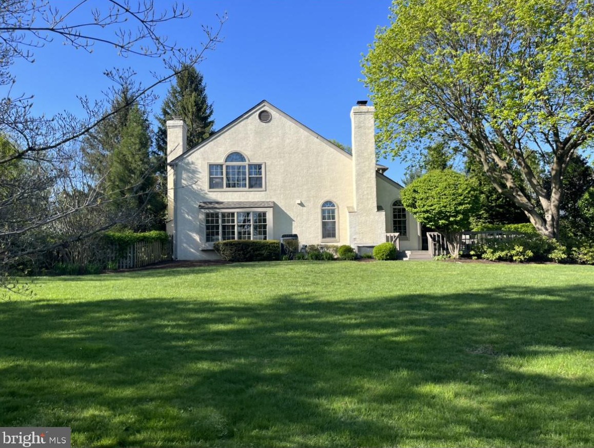 437 Inveraray Rd, Ithan, PA 19085