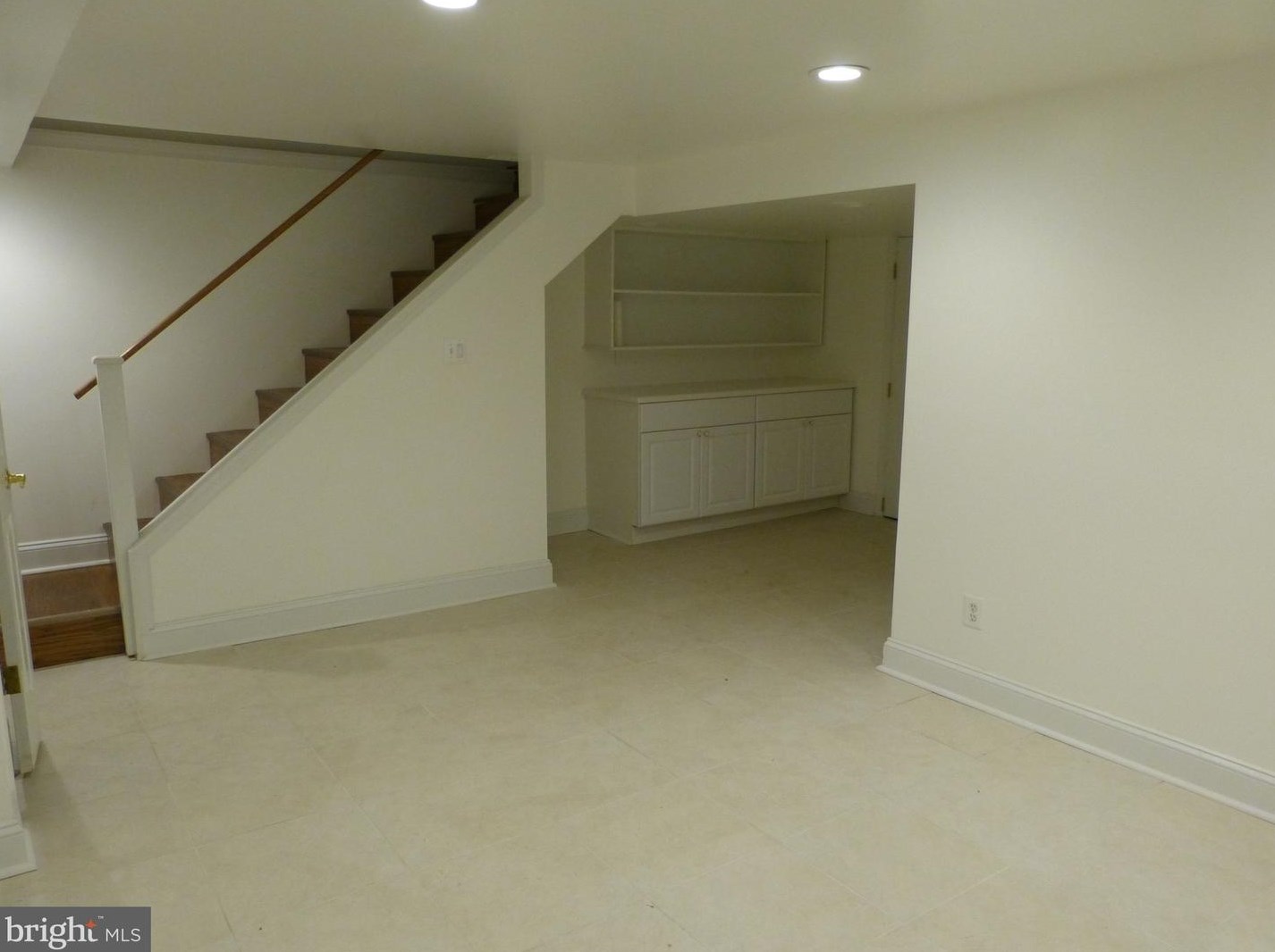 27 Fairhill Rd, Morton PA  19070-1010 exterior