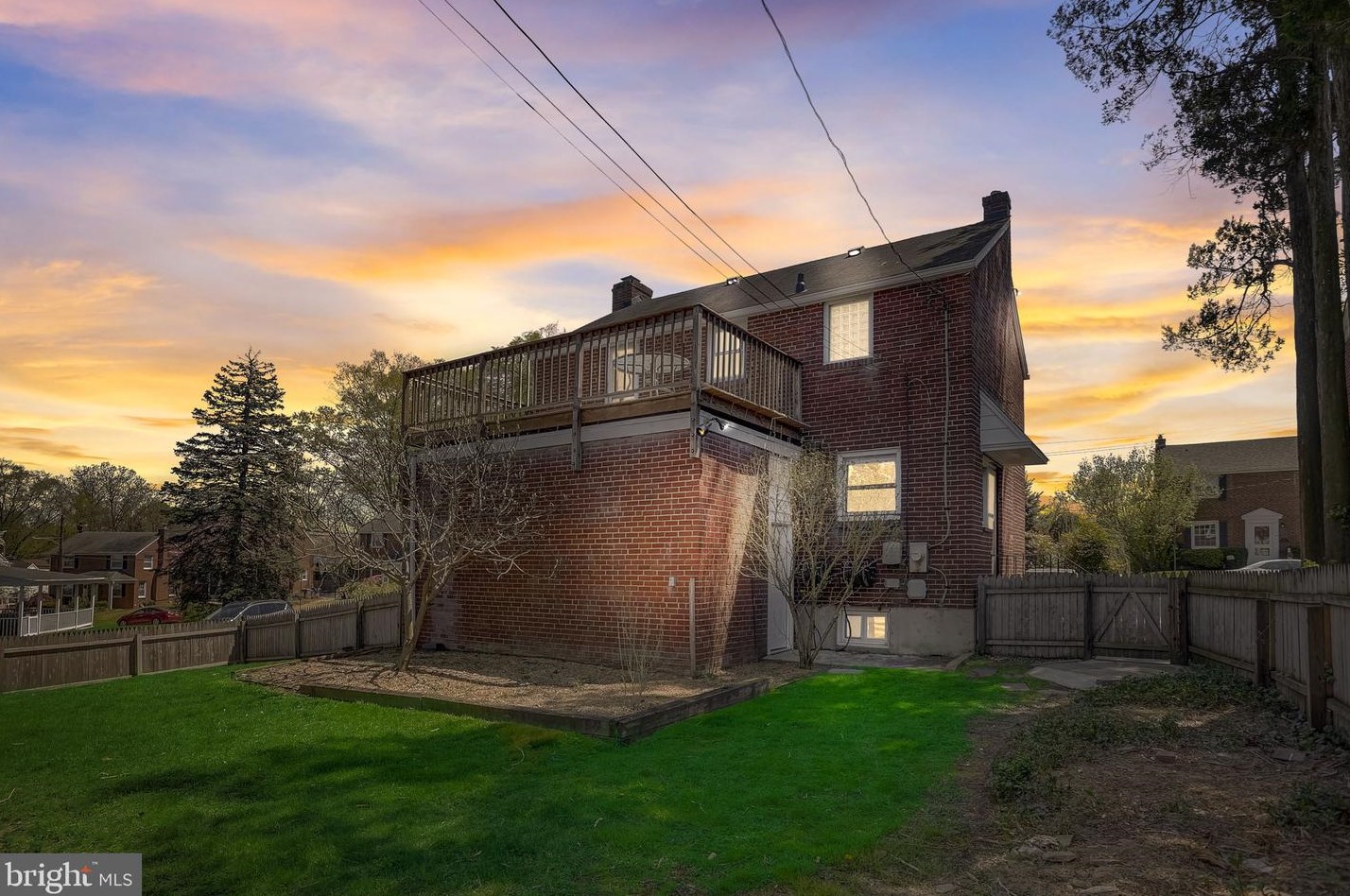 11 Myrtle Ave, Pittsburgh, PA 19083-5730