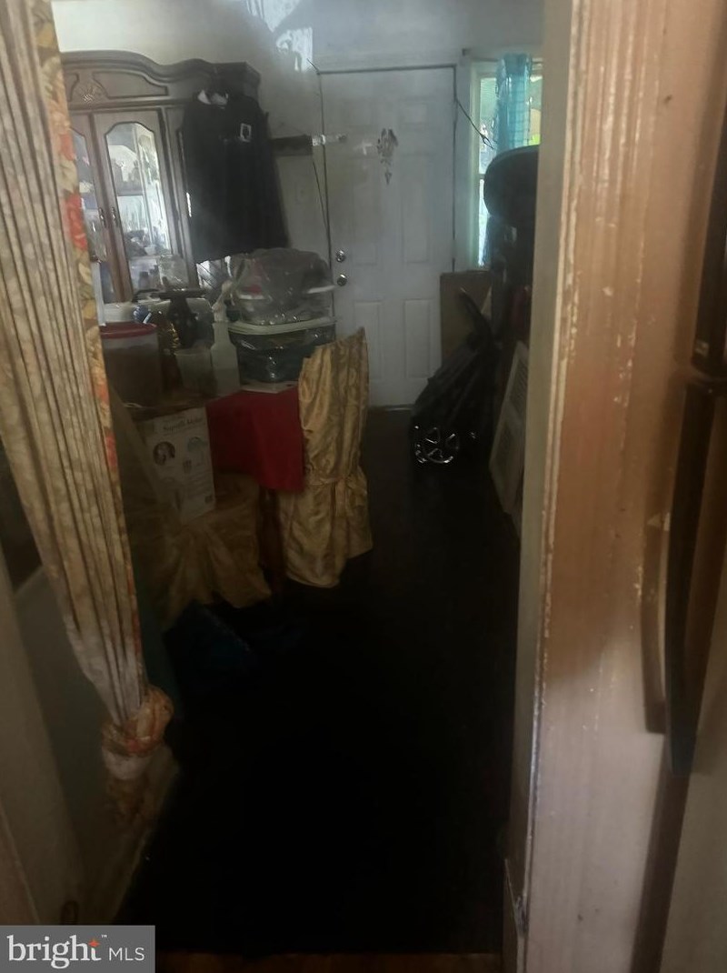 2626 Mccarey St, Chester PA 19013-2031 exterior