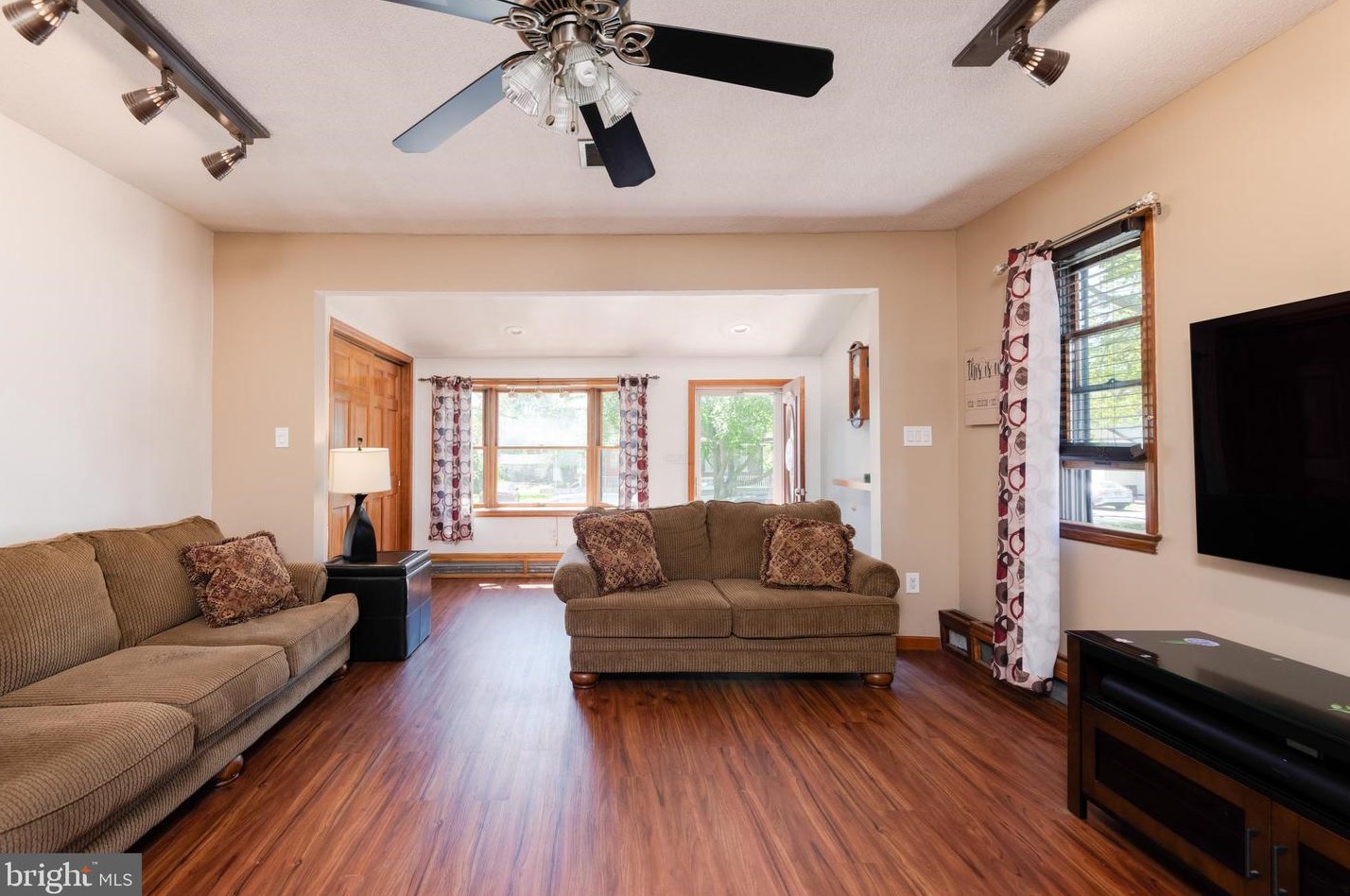 315 Trites Ave, Norwood, PA 19074