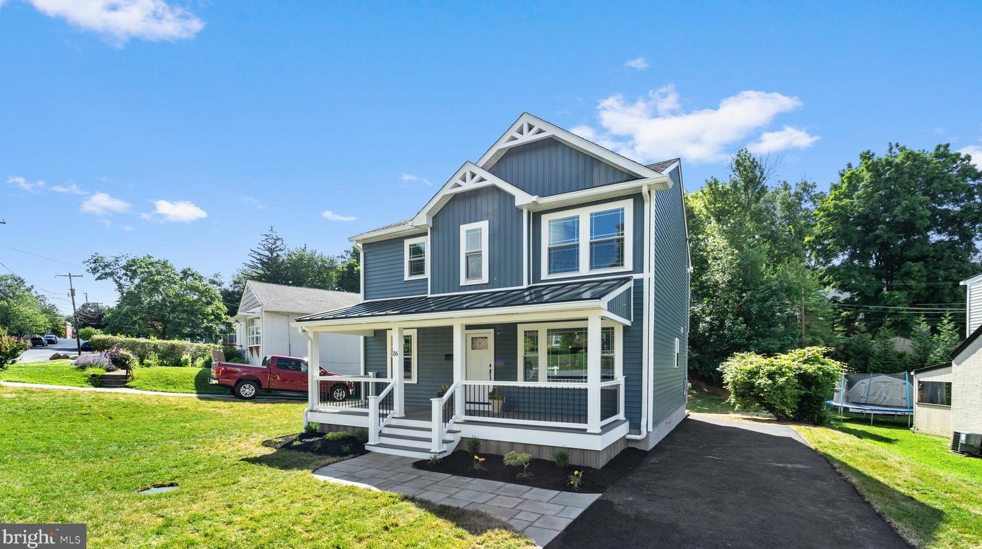 16 Ridge Rd, Media, PA 19063-2562