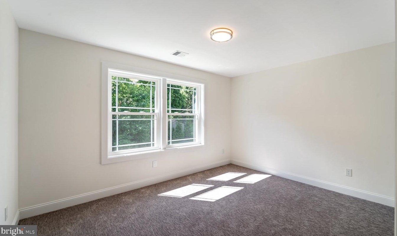 16 Rdg Rd, Media PA 19063-2125 exterior