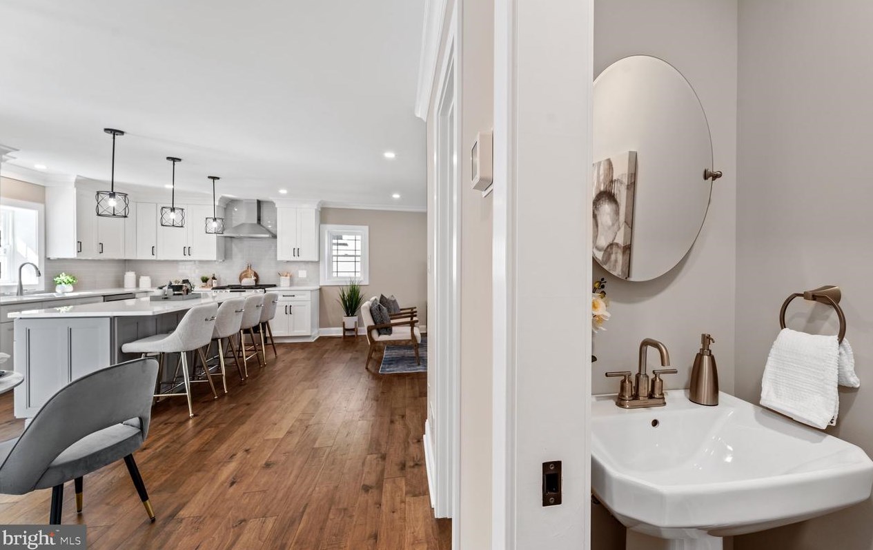 16 Rdg Rd, Media PA 19063-2125 exterior