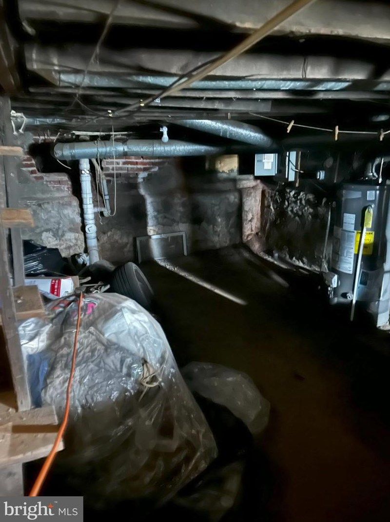 1704 11 St, Chester PA 19013-2922 exterior