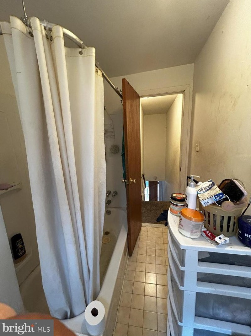 1704 11 St, Chester PA 19013-2922 exterior