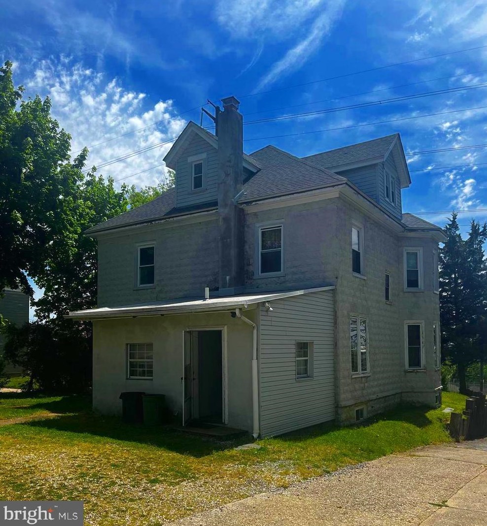 38 Ridge Rd, Boothwyn, PA 19061