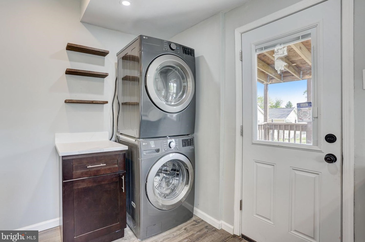 1652 Chichester Ave, Boothwyn PA  19061-4215 exterior