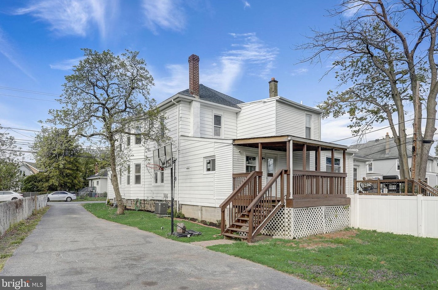 1652 Chichester Ave, Boothwyn PA  19061-4215 exterior