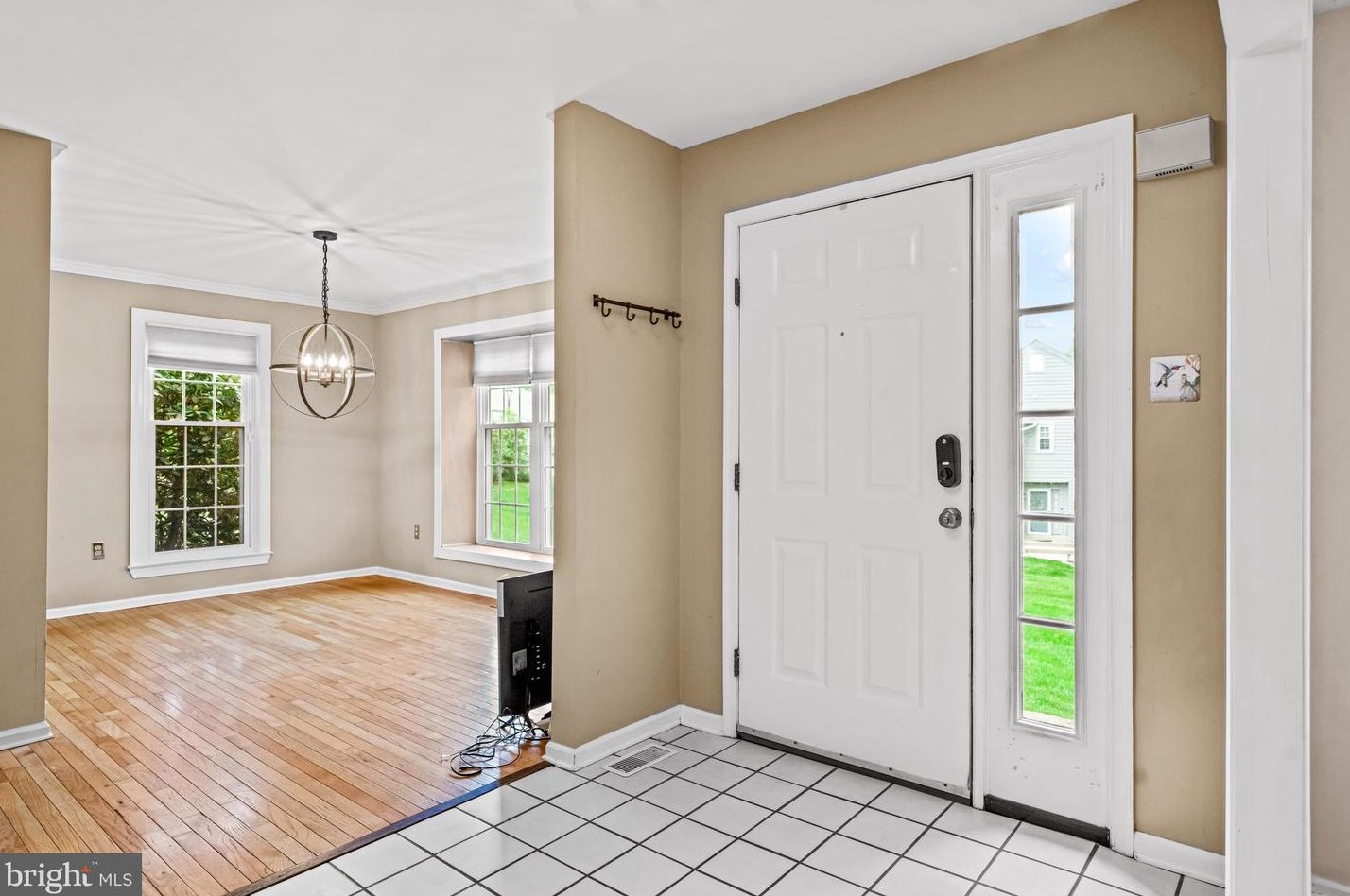 102 Knollwood Ct, Chester PA  19014-1257 exterior