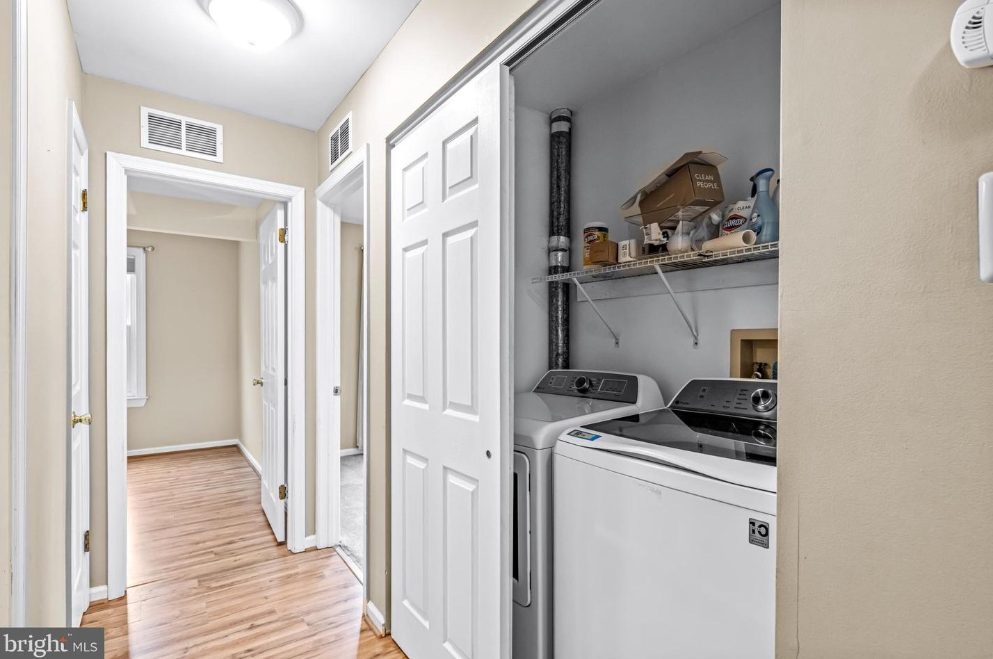 102 Knollwood Ct, Chester PA  19014-1257 exterior