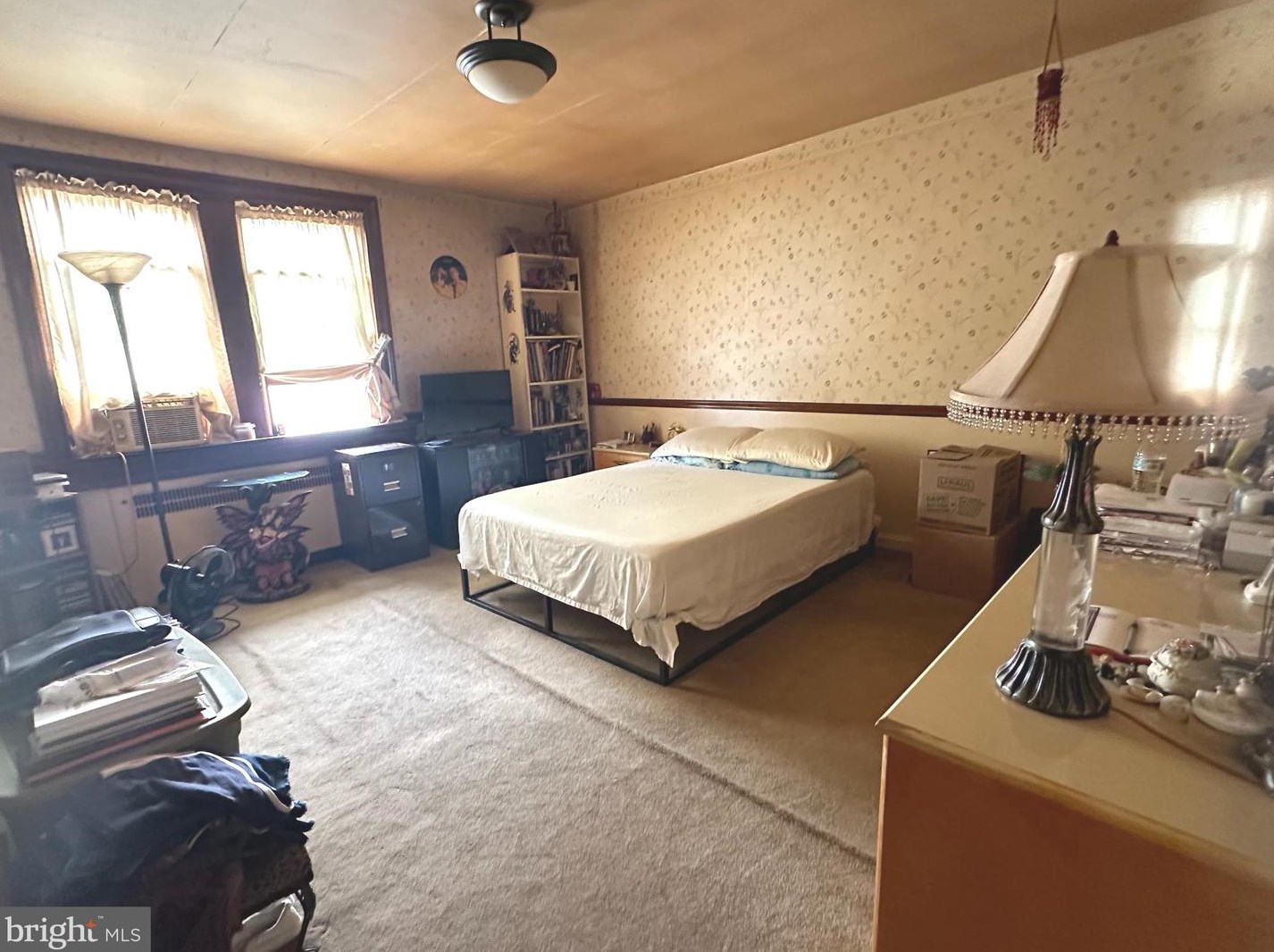 114 Westdale Rd, Upper Darby PA  19082-1433 exterior