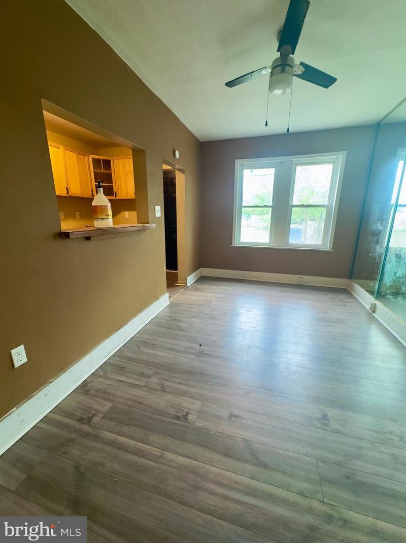 1002 Mcdowell Ave, Chester PA  19013-6322 exterior