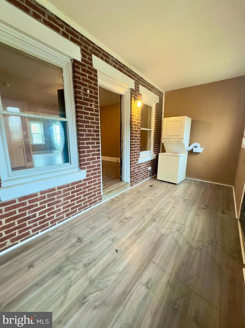 1002 Mcdowell Ave, Chester PA  19013-6322 exterior