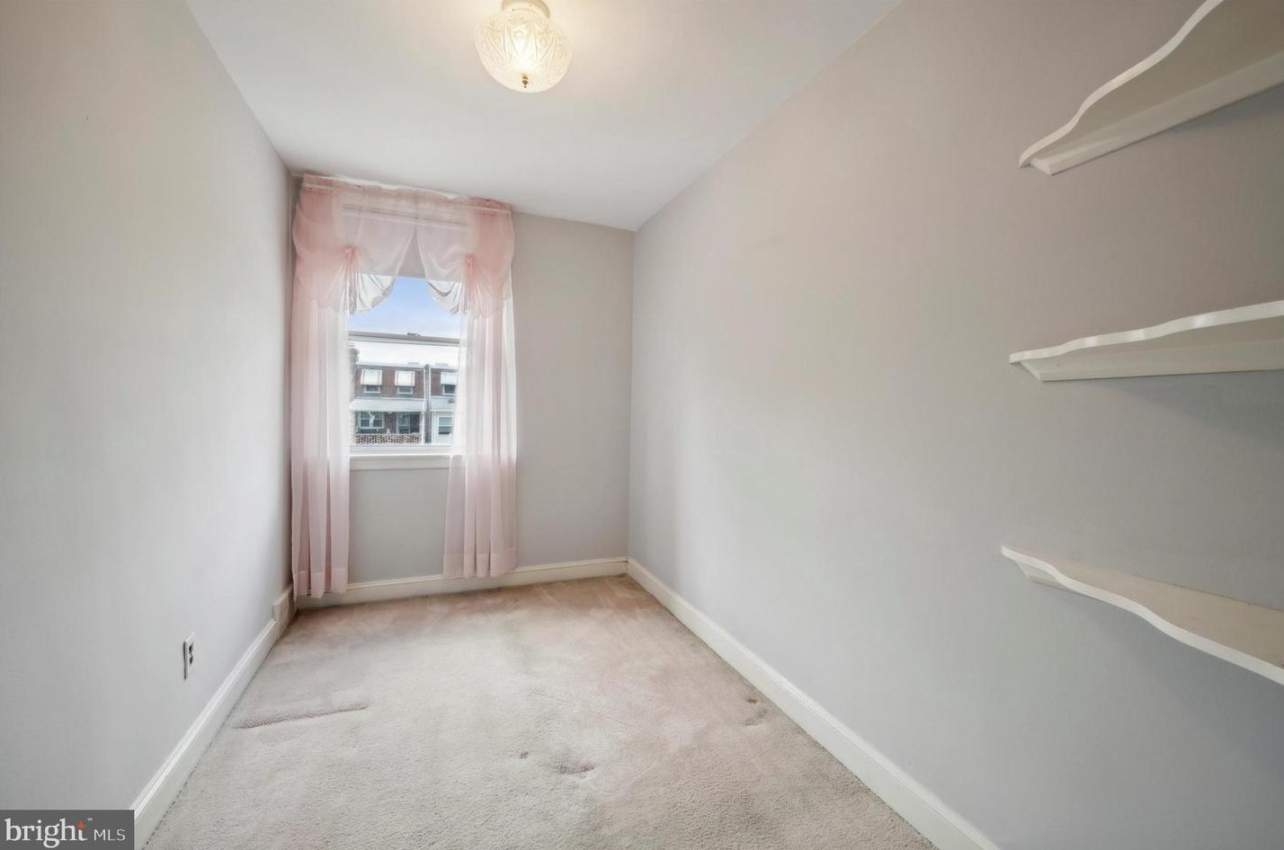 747 Rively Ave, Manor PA  19036-1118 exterior