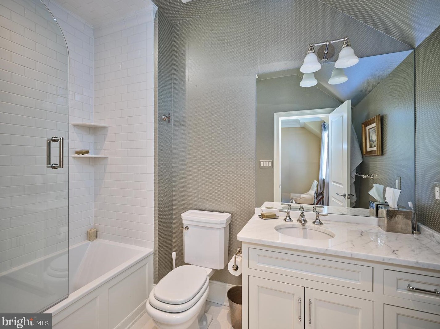 110 Grn Ln, Haverford PA  19041-2026 exterior
