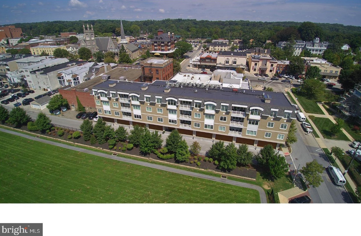102 Louella Ave, Wayne, PA
