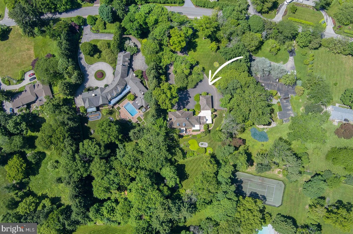 71 Tunbridge Rd, Haverford PA  19041-1038 exterior