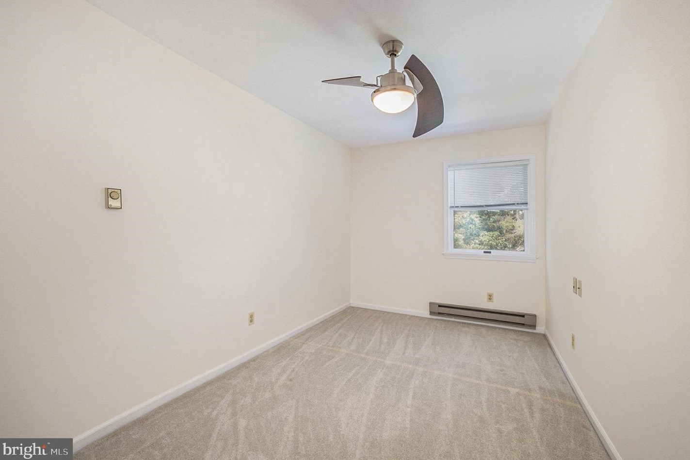 1829 Laurel Ave, Boothwyn PA 19061-2740 exterior