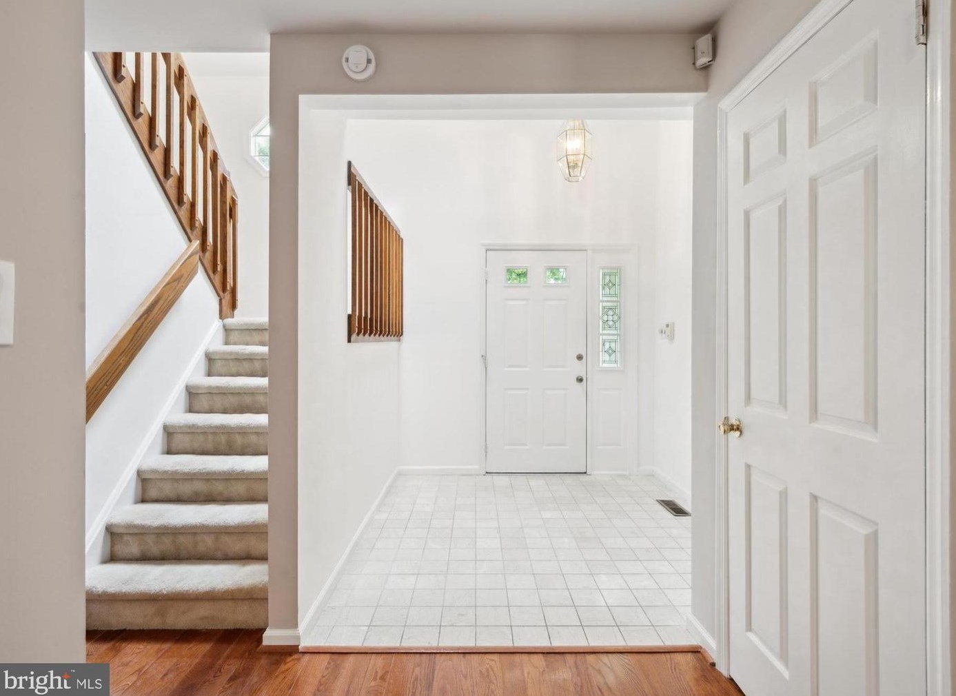 27 Hunters Run, Newtown Square, PA 19073-3928