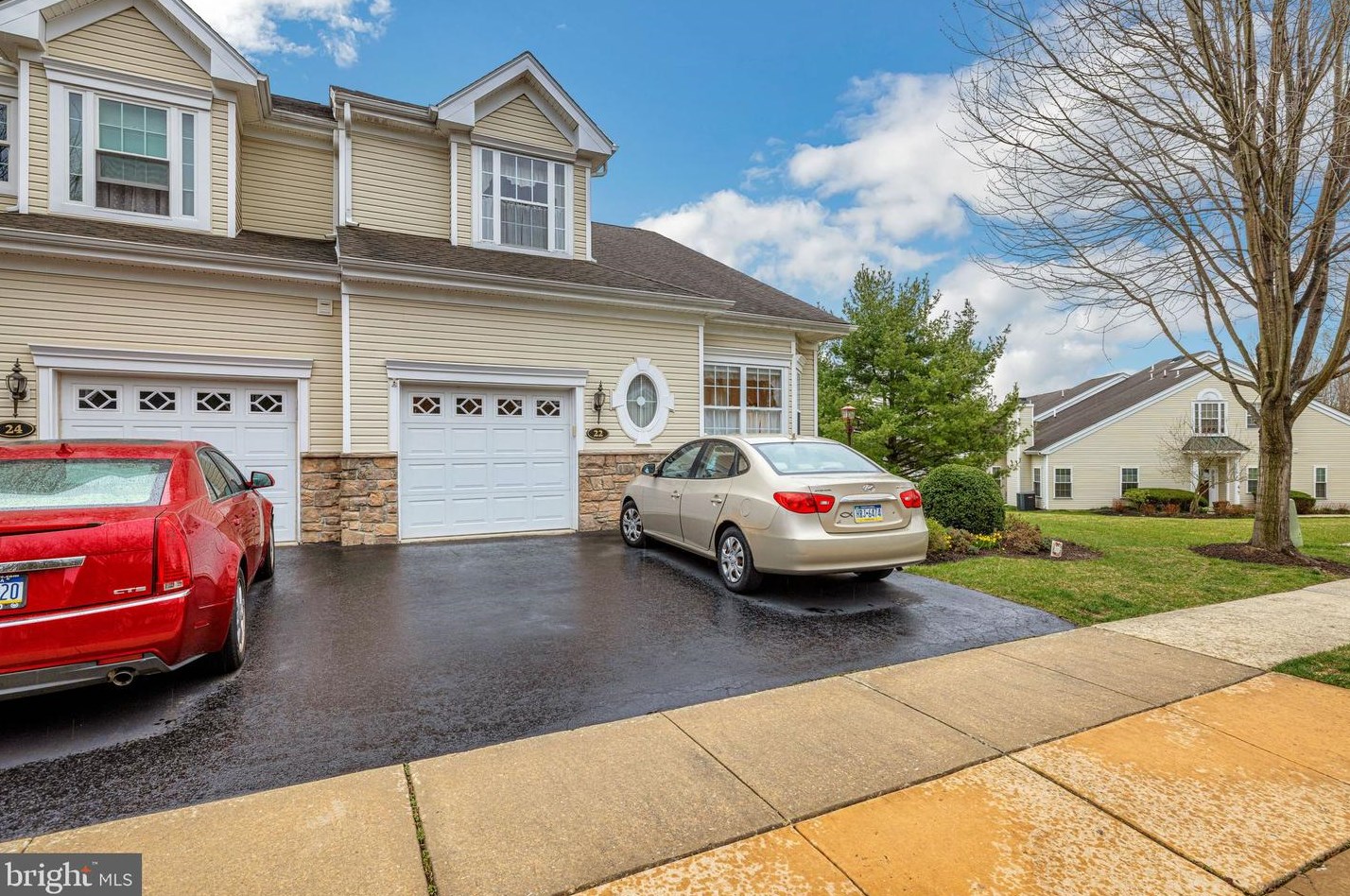 22 Dresner Cir, Boothwyn, PA 19061