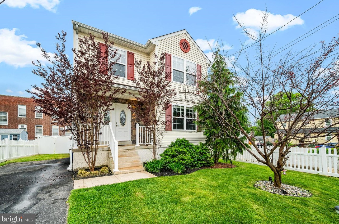 609 Folsom Ave, Folsom, PA 19033