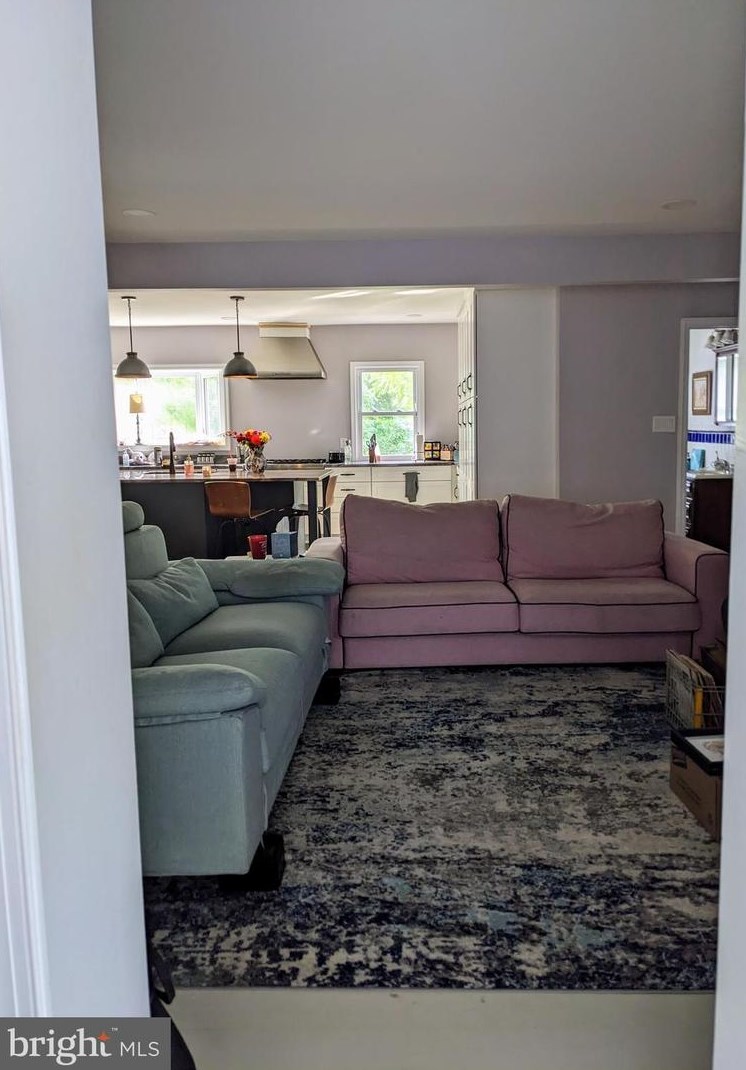 246 Knowlton Rd, Media PA 19063-4843 exterior