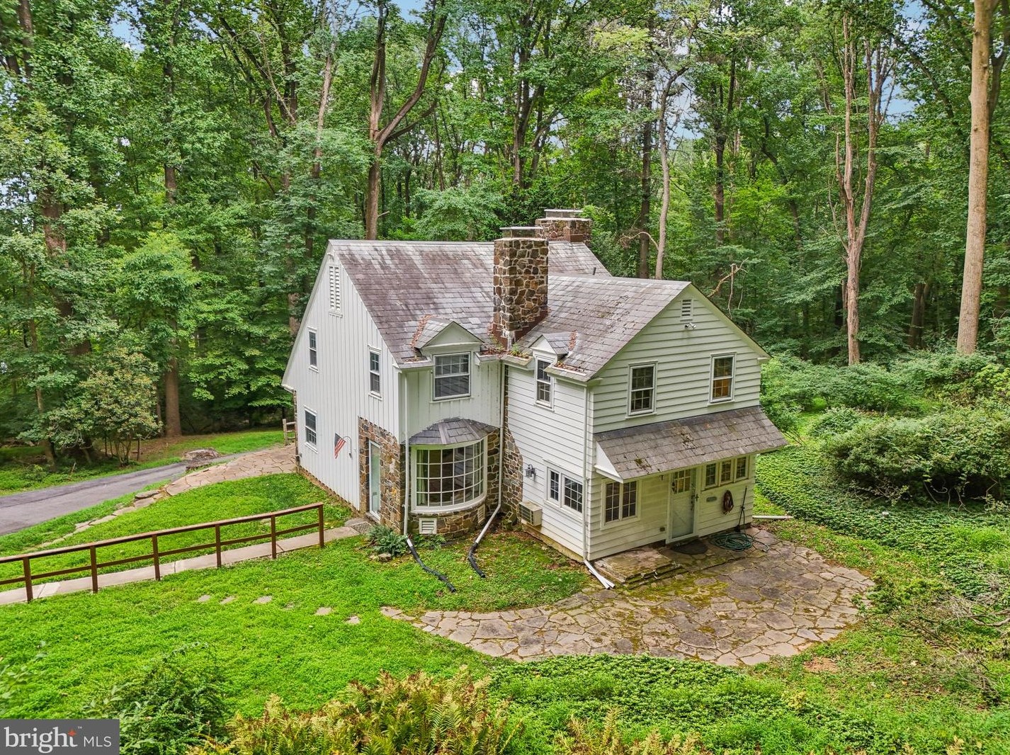 440 Lenni Rd, Chester, PA 19014