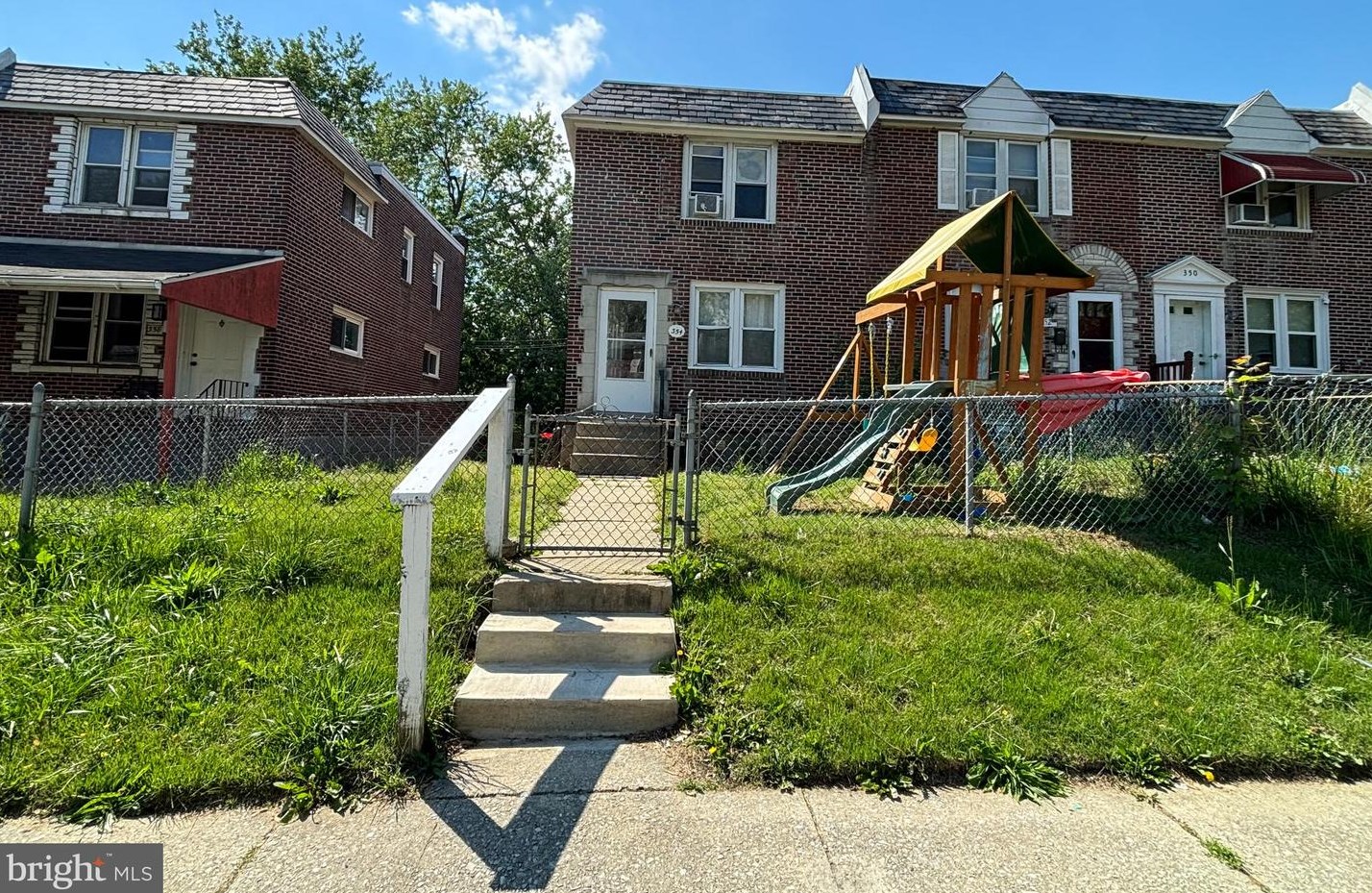 354 21st St, Chester, PA 19013-4918