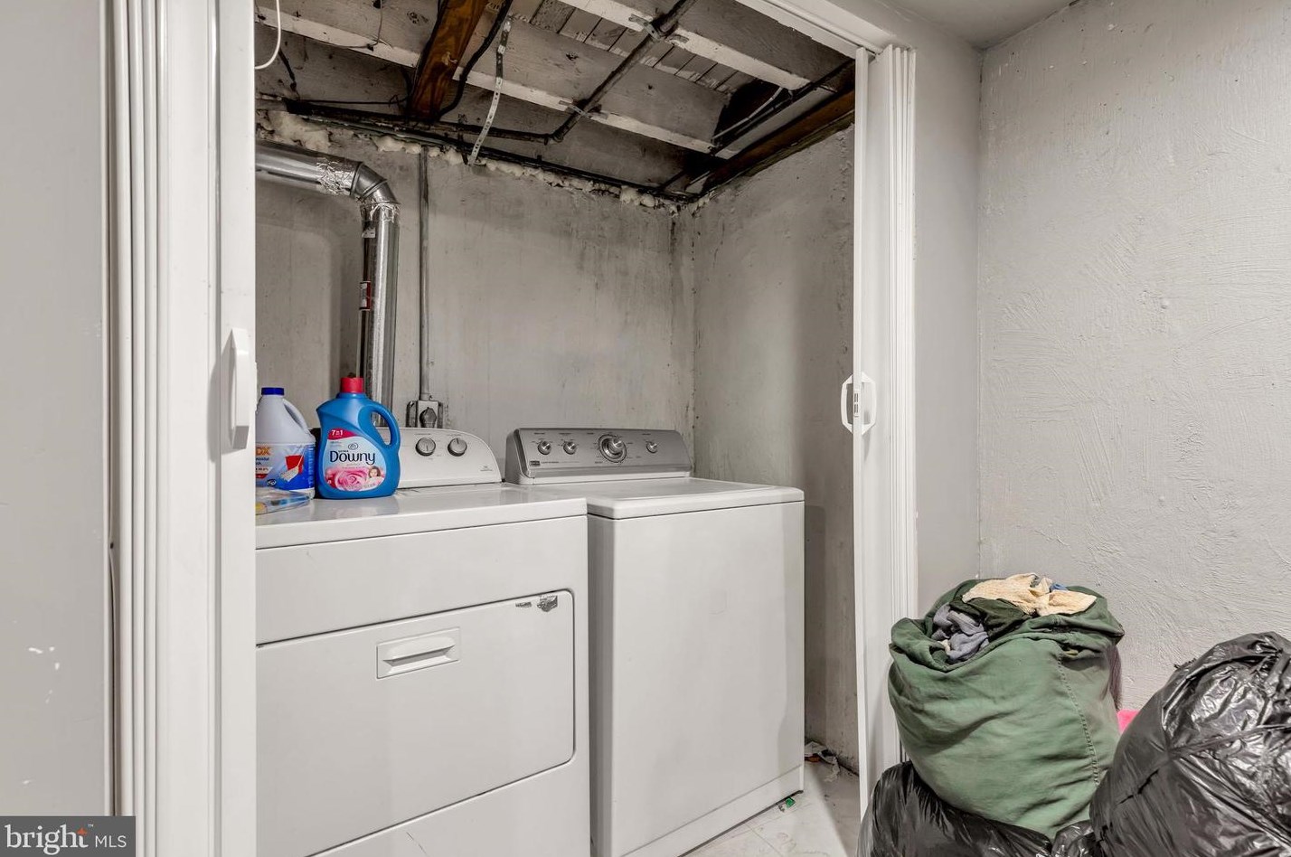 354 21 St, Chester PA 19013-4917 exterior