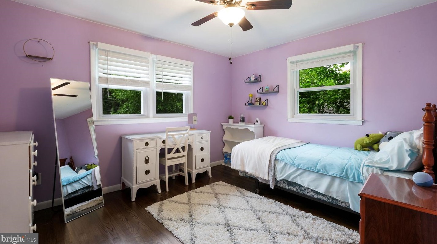 302 Scott Ln, Media PA 19086-6820 exterior