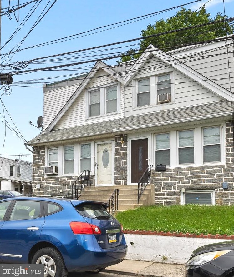 412 Carol Blvd, Upper Darby, PA 19082-2806