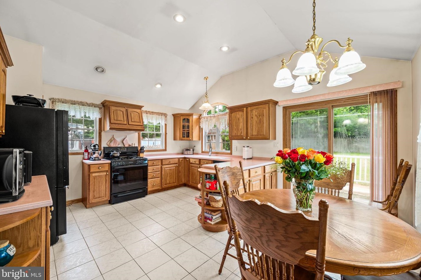 617 Patton Ave, Chester PA 19015-2630 exterior