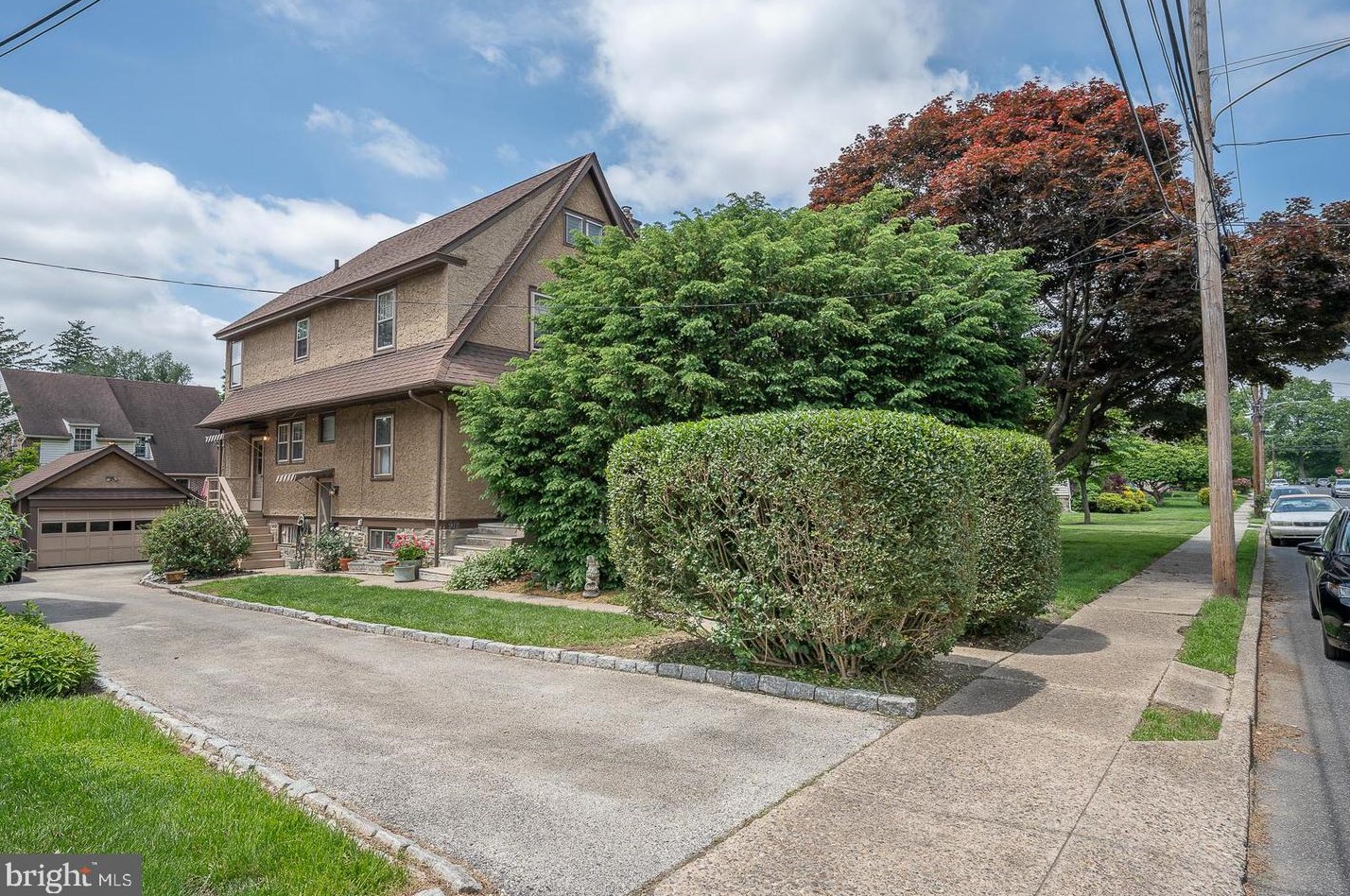 912 Cornell Ave, Oakview, PA 19026