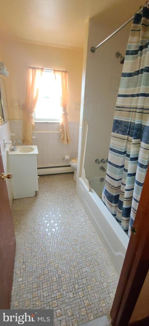 1030 Lawrence Ave, Darby PA 19023-2011 exterior