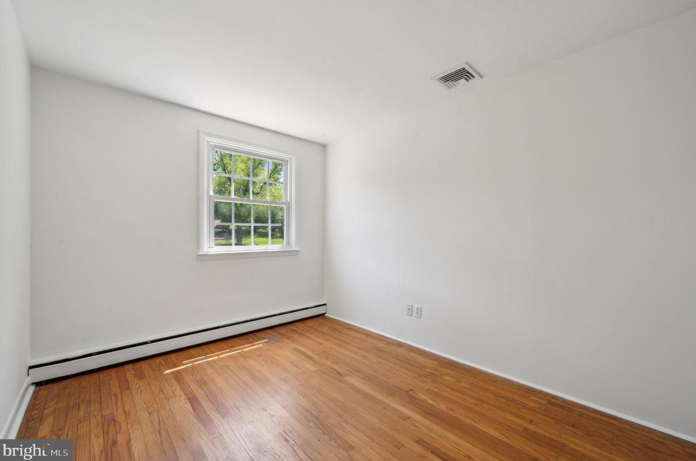 2 Gln Cir, Media PA 19063-4711 exterior