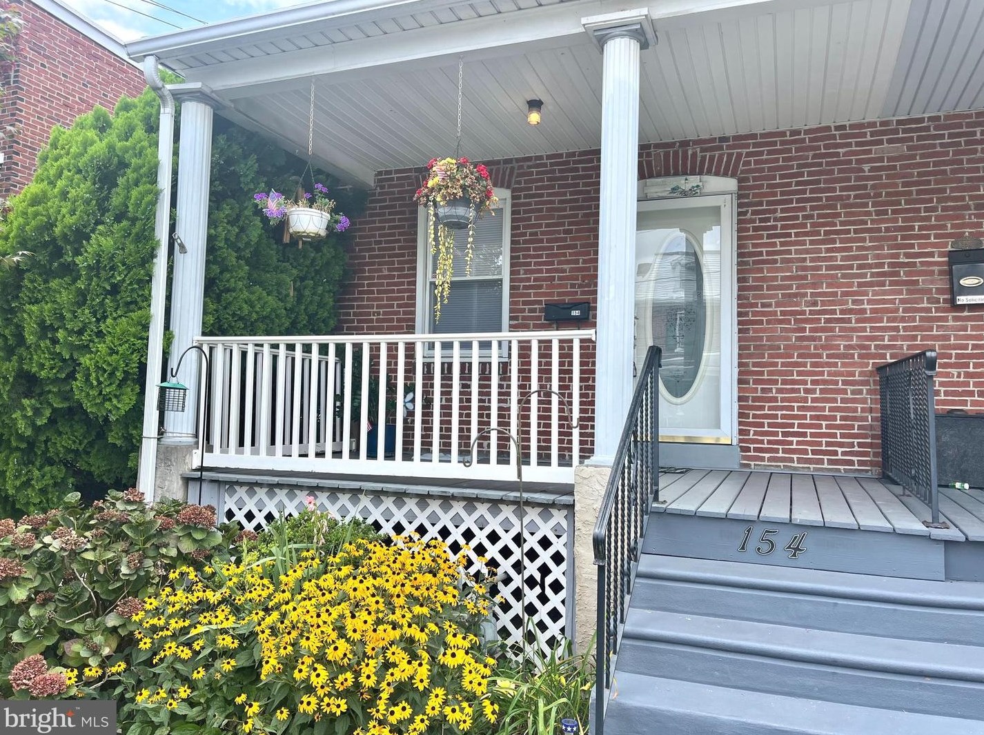 154 Burmont Rd, Upper Darby, PA 19026