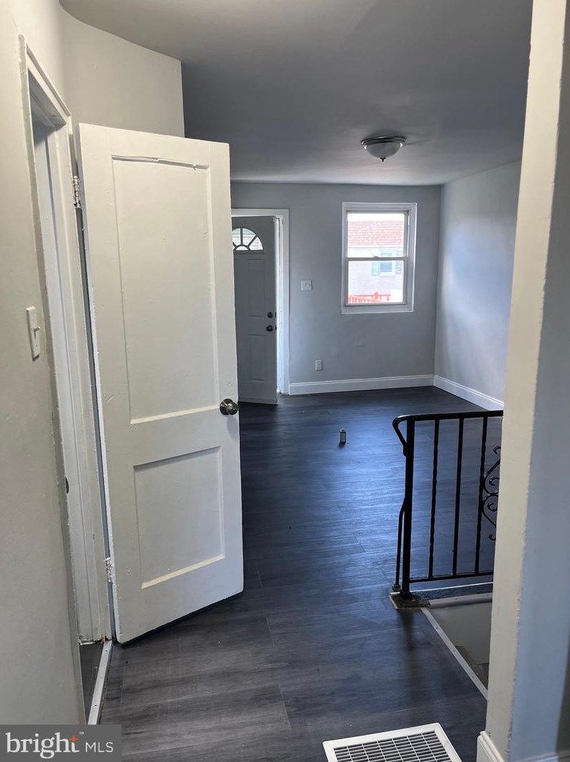 1020 Ash Rd, Sharon Hill, PA 19079