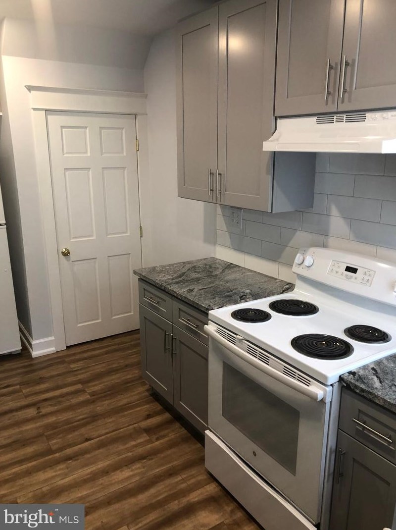 1435 Kerlin St, Chester PA  19013-3926 exterior