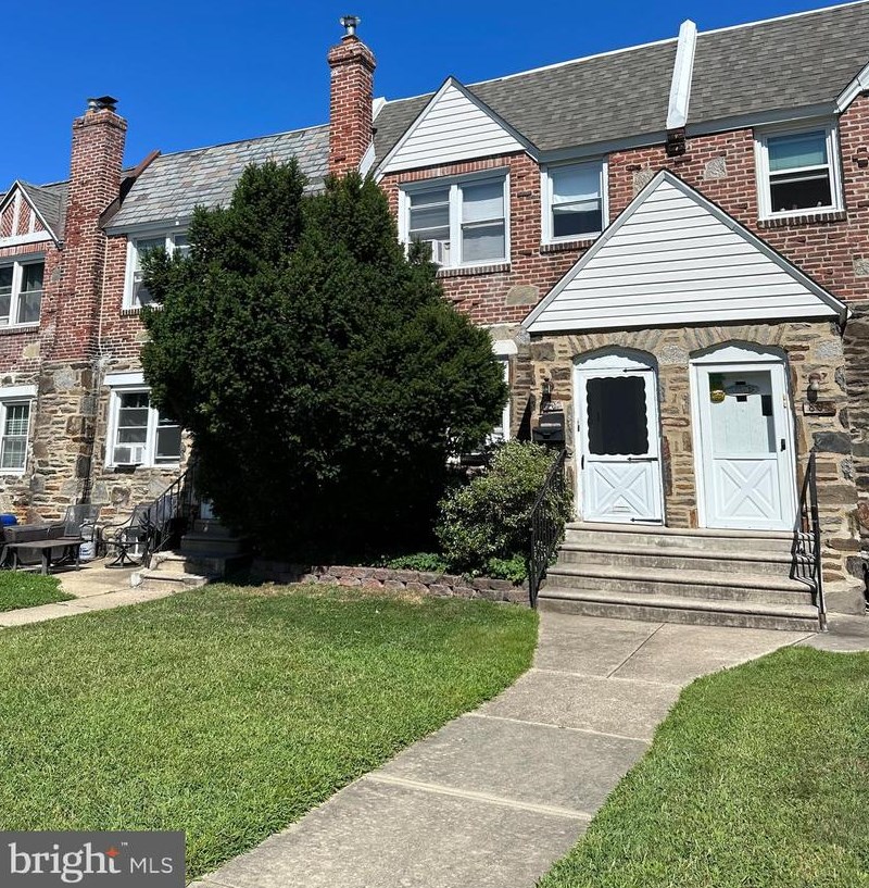 807 Derwyn Rd, Oakview, PA 19026