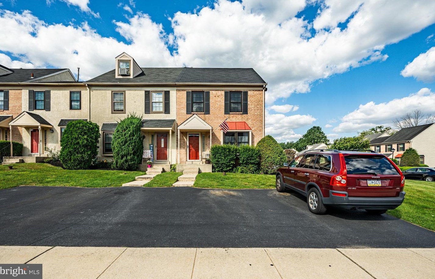 502 Ward Rd, Chester, PA 19015-1419