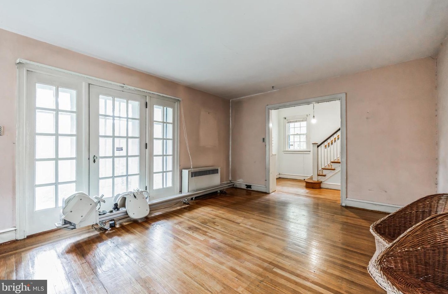 12 Golf Rd, Darby PA 19023-1314 exterior