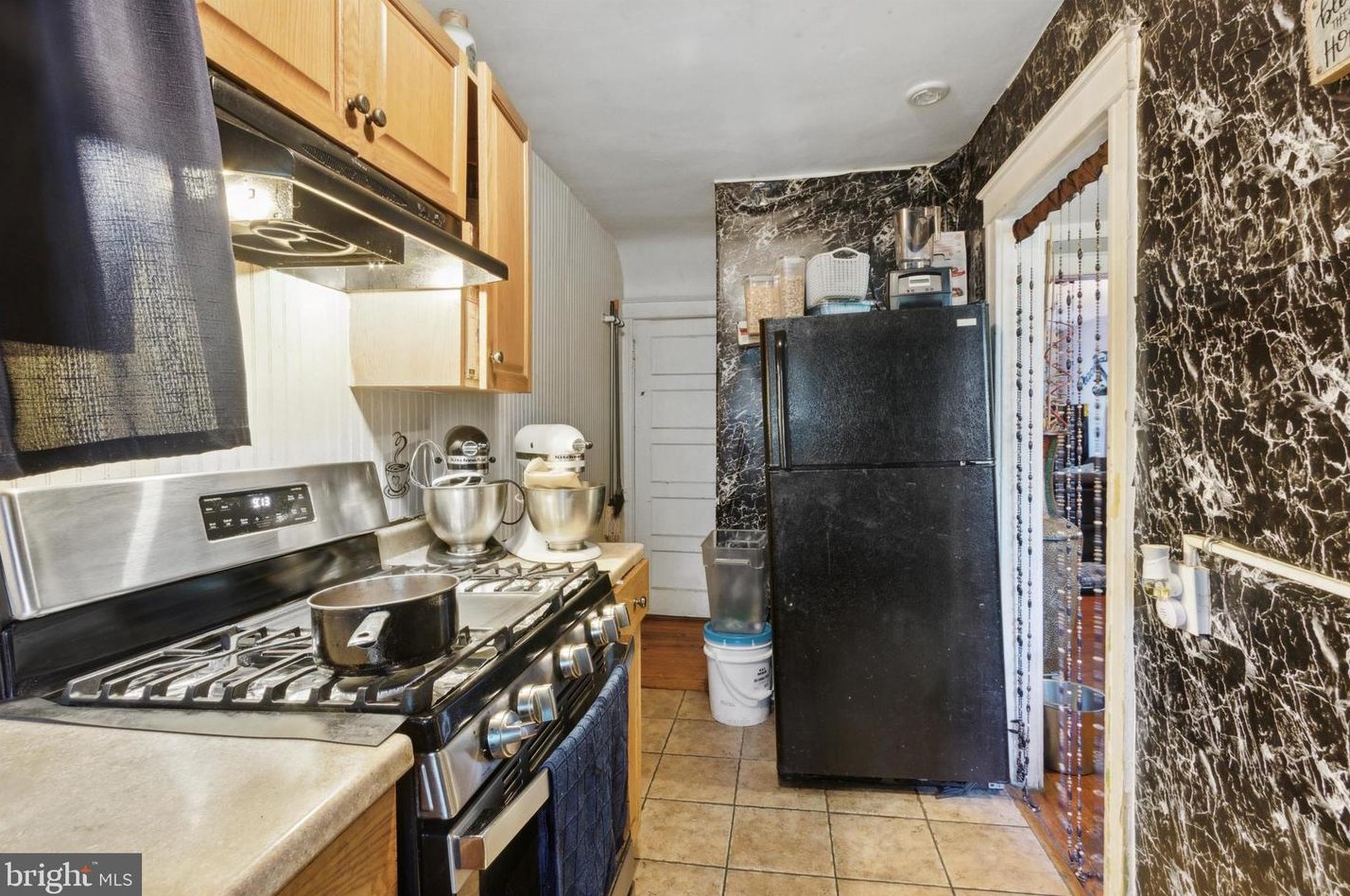 334 15 St, Chester PA 19013-5313 exterior