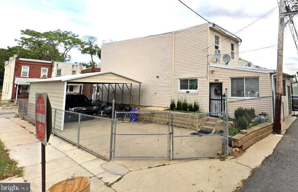 347 Taylor Ter, Chester PA 19013-4236 exterior