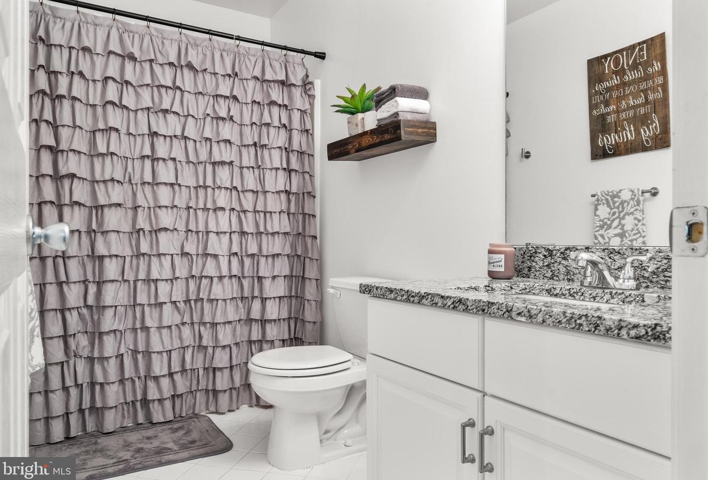 54 Steeplechase Cir, Chester PA 19014-1463 exterior