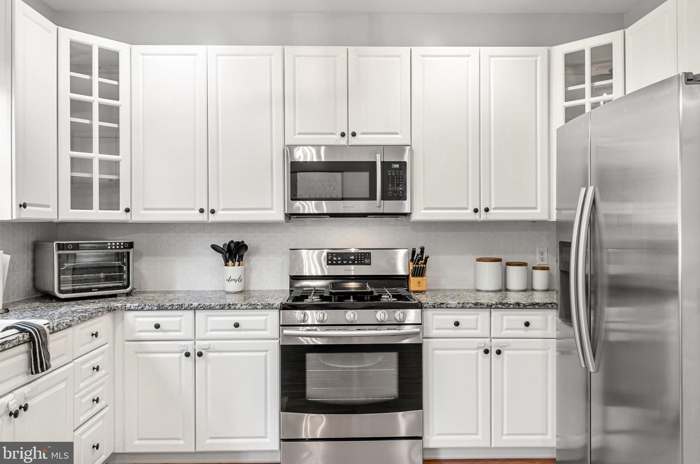 54 Steeplechase Cir, Chester PA 19014-1463 exterior