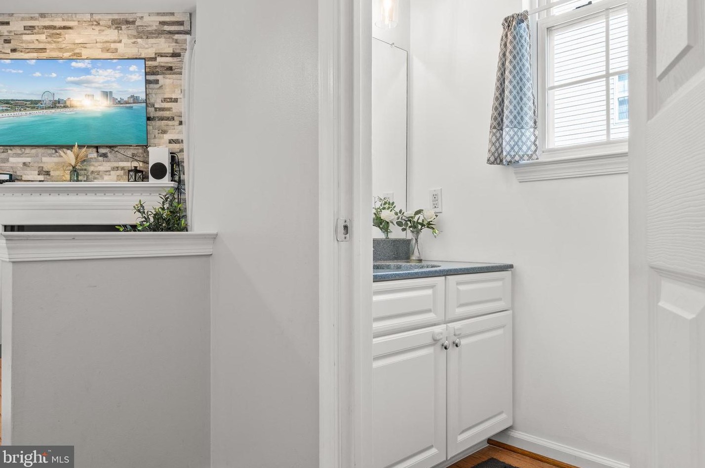 54 Steeplechase Cir, Chester PA 19014-1463 exterior